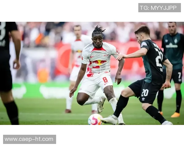 友谊赛精彩对决莱比锡与里昂战成平局乌龙球成比赛亮点