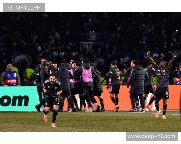 欧联杯惊现冷门曼城逆转多特蒙德全场沸腾瞬间回顾