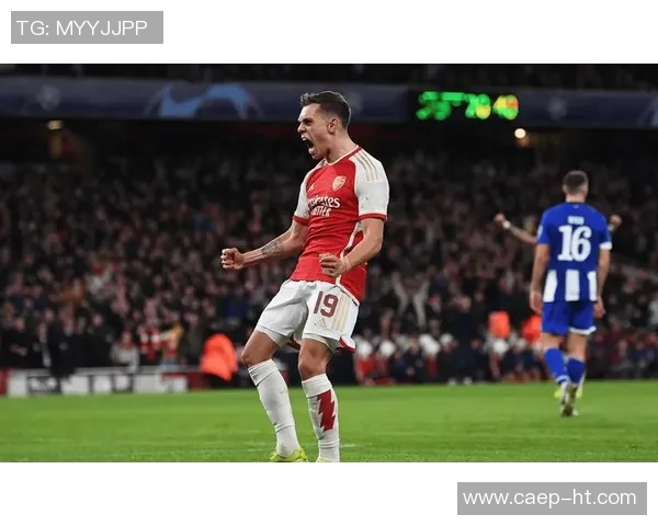 曼城友谊赛大胜马竞六个进球与乌龙球引发全场热潮