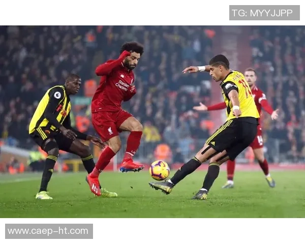 欧联杯精彩对决莱比锡与利物浦战成平局神扑瞬间引发全场欢呼